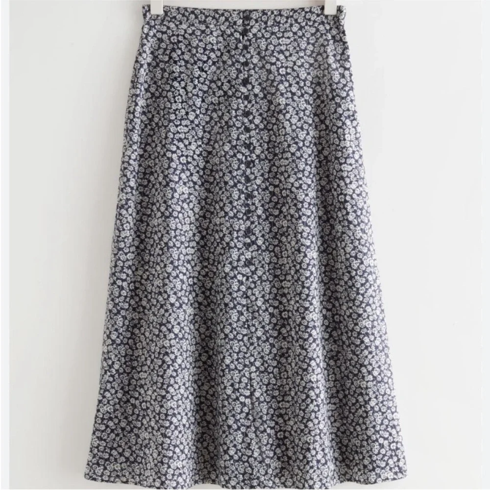 & Other Stories Cotton Navy Floral Midi Skirt 34/US2